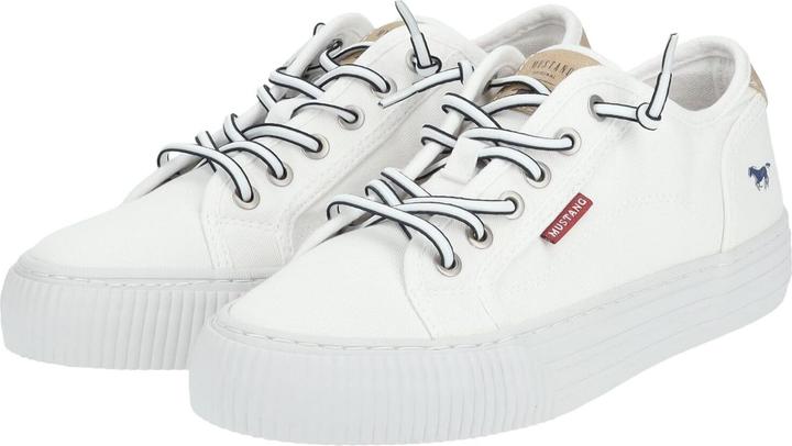 Actual product image Mustang Sneaker (39)
