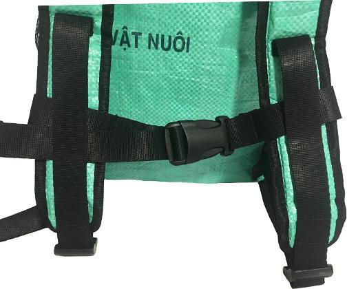 Immagine prodotto Bekos Upcycling - Zaino per bambini con sacchi di mangime riciclati Frog S (6 l)