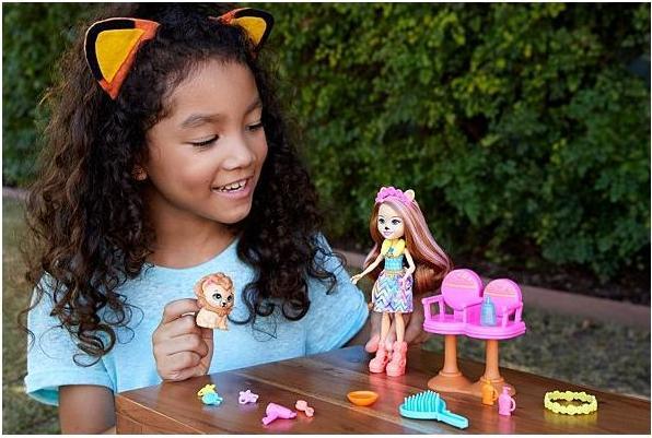 Produktbild Enchantimals Friseursalon Spielset mit Lacey Lion