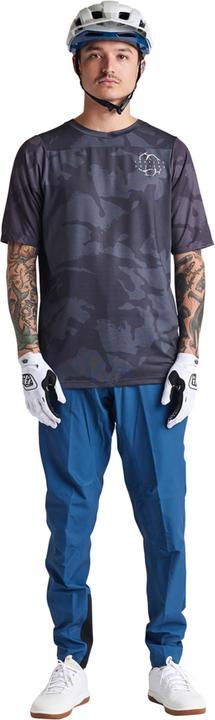 Actual product image Troy Lee Designs Skyline SS Jersey - Shadow (L)