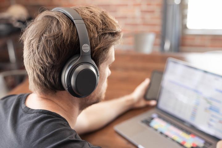 Actual product image Our Pure Planet Signature Headphones (ANC, 45 h, Wireless, Cable)