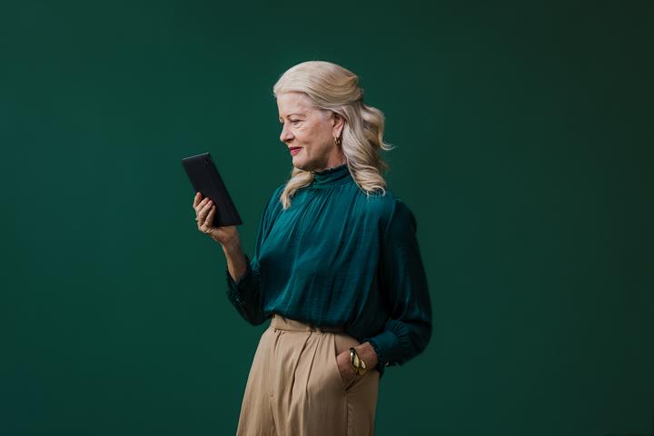 Actual product image Kobo Sage (8", 32 GB, Black)
