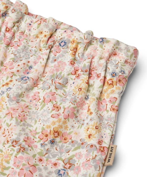 Actual product image Wheat Shorts Sandy (122)