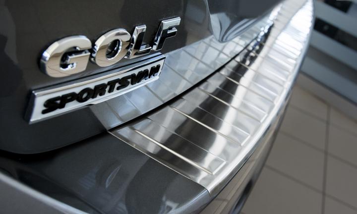 Produktbild Avisa Edelstahl Ladekantenschutz für VW Golf Sportsvan ab 2014 bis heute (Heck)