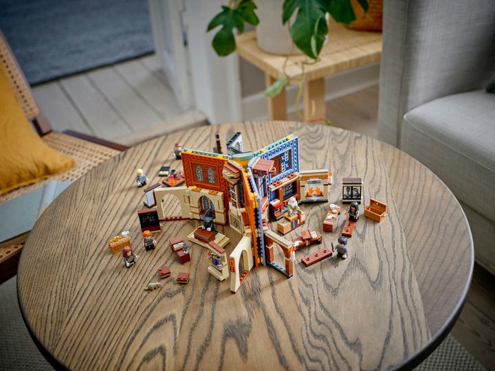 Produktbild LEGO Hogwarts Moment: Verwandlungsunterricht (76382, LEGO Harry Potter)