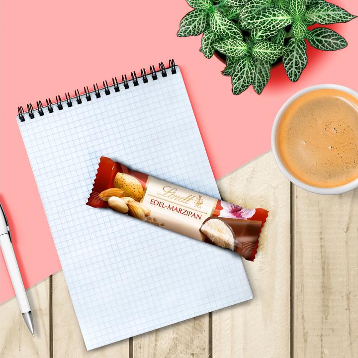 Actual product image Lindt Marzipan chocolate bar (1250 g)