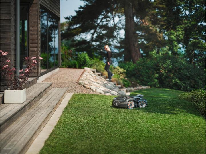 Immagine prodotto Husqvarna Automower 435X AWD Nera (5000 m², Senza filo di confine, Filo di confine)