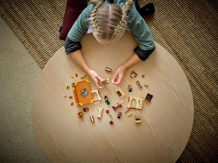 Produktbild LEGO Hogwarts Moment: Verwandlungsunterricht (76382, LEGO Harry Potter)