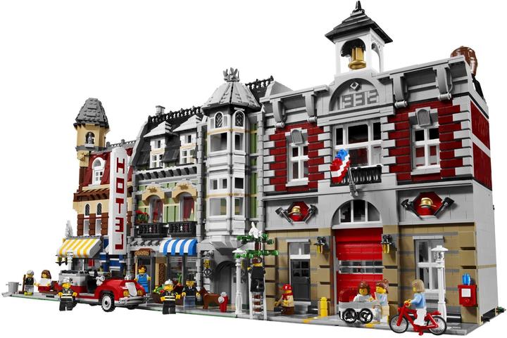 Actual product image LEGO Fire Station (10197, LEGO Creator Expert)