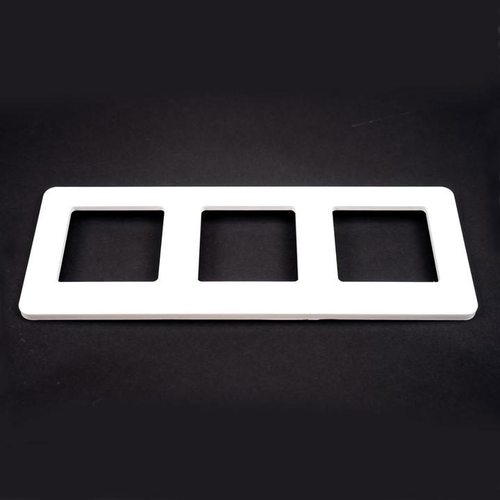 Actual product image PNI WS3 triple frame for SmartHome smart switch or socket outlet