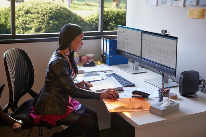 Actual product image HP Printing & Computing Pro t550 Thin Client Celeron J6412 8GB 64GB MMC W10 IoT LTSC 2021 1Y PUR QWERTY (Intel Celeron J6412, 8 GB, Intel UHD Graphics)