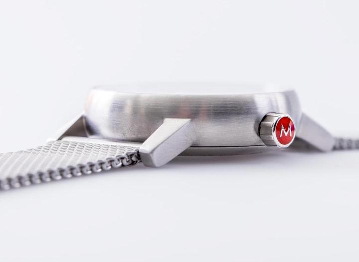 Actual product image Mondaine Evo2 - Date (Analogue wristwatch, Swiss made, 30 mm)