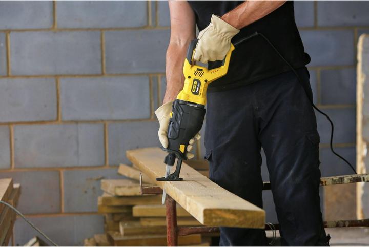 Actual product image Stanley Pendulum reciprocating saw 1050