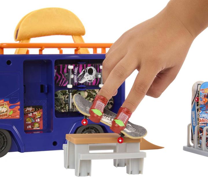 Actual product image Hot Wheels Skate™ Taco Truck Play Case