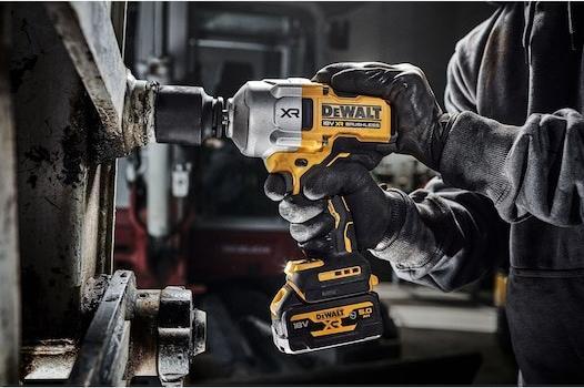 Produktbild DeWalt Akku-Schlagschrauber DCF961NT-XJ (Akkubetrieb)