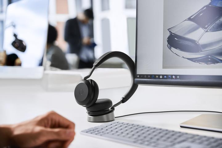 Actual product image Jabra Evolve2 75 UC Stereo (Wireless, USB-A)