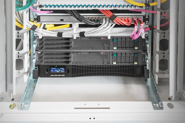 Produktbild Digitus OnLine USV-System, 3000 VA / 3000 W (3000 VA, 3000 W, Online-Doppelwandler USV)