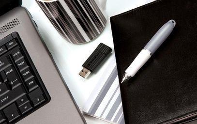 Produktbild Verbatim PinStripe (4 GB, USB-A, USB 2.0)