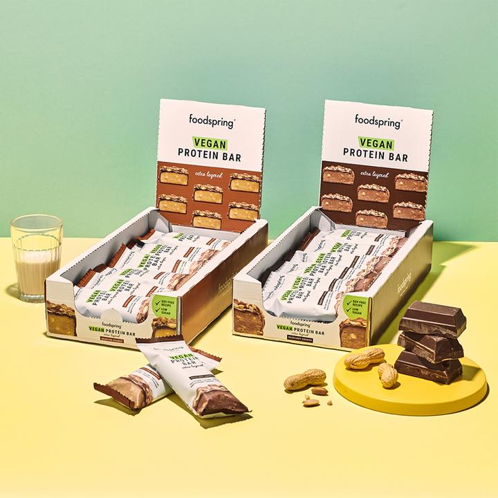 Immagine prodotto Foodspring Vegan Protein Bar Extra a strati (Croccante alla nocciola, 12 pz., 540 g)