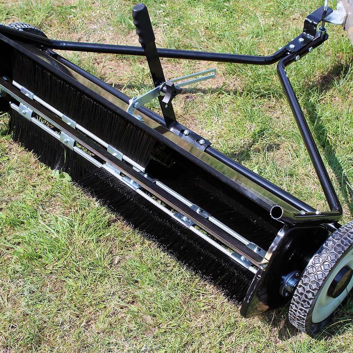 Immagine prodotto Wiltec Spazzatrice con larghezza di spazzamento di 103 cm Raccoglitore di foglie Tosaerba a scoppio da 365