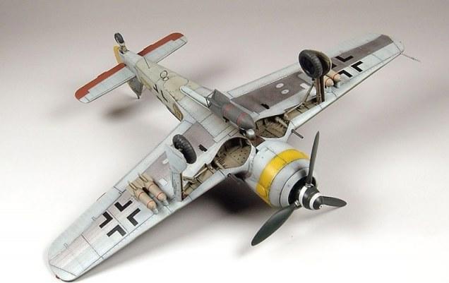 Actual product image Revell Focke Wulf Fw190 F-8