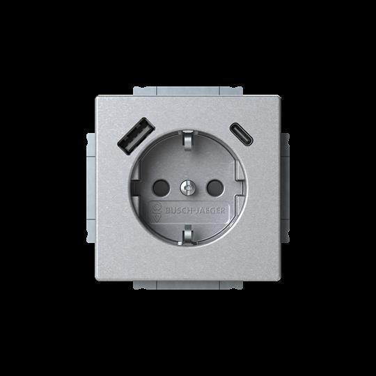 Actual product image Busch-Jaeger BUSC USB socket outlet SCHUKO