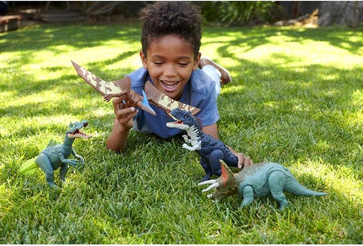 Actual product image Jurassic World Roar Strikers Ichthyovenator