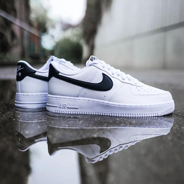 Image du produit Nike Air Force 1 (36.5)