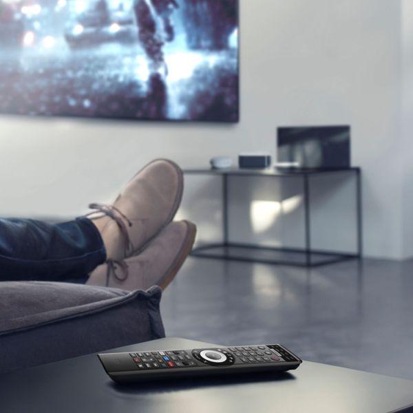 Actual product image One for All Smart Control 8 Advance App URC 7981 (Universal remote control)