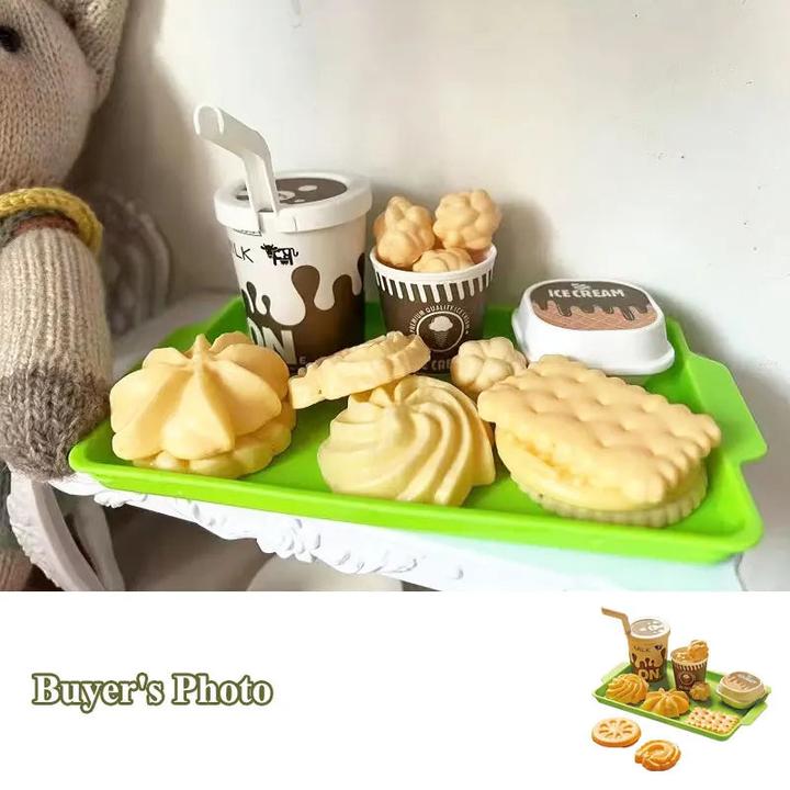 Immagine prodotto Activity Board Mini cucina per bambini Giocattolo di finzione per giocare a simulare il cibo Hamburger Biscotto