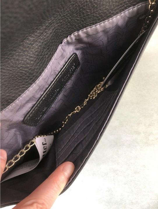 Immagine prodotto Danielle Nicole Pochette con divisa da Tassorosso Harry Potter