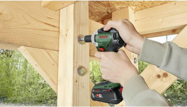 Image du produit Bosch Home & Garden UniversalImpactDrive 18V-350 (Fonctionnement sur batterie)