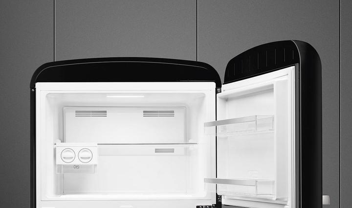 Image du produit Smeg Style rétro FAB50RBL5 (524 l)