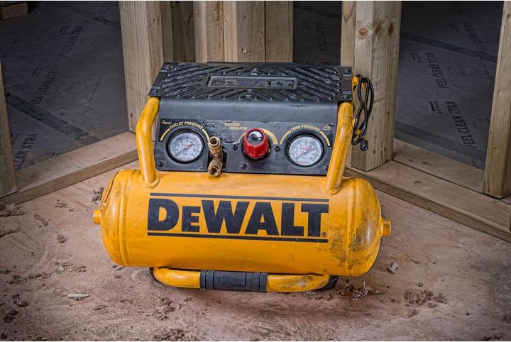 Produktbild DeWalt Kompressor (10 Bar, 10 l)
