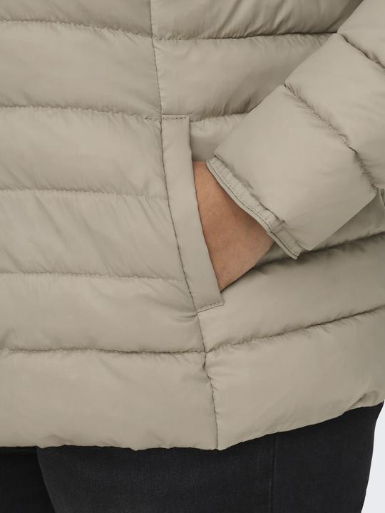 Image du produit Only Veste courte matelassée Curvy (M)