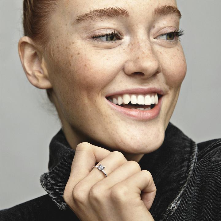 Actual product image Pandora Sparkling heart solitaire ring (48, 925 Silver)