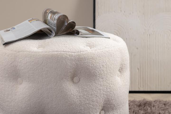 Actual product image Venture Home Benjamin