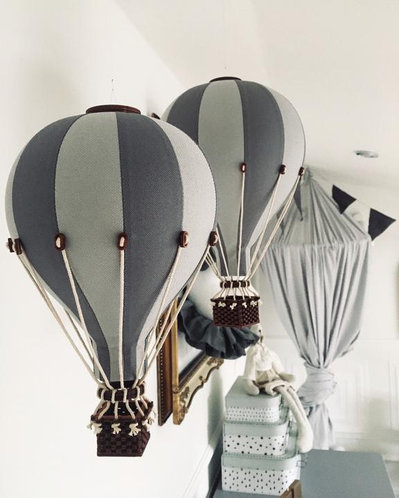 Actual product image Super Balloon Deko Heissluftballon Weiss Dunkelgrau (1 x)