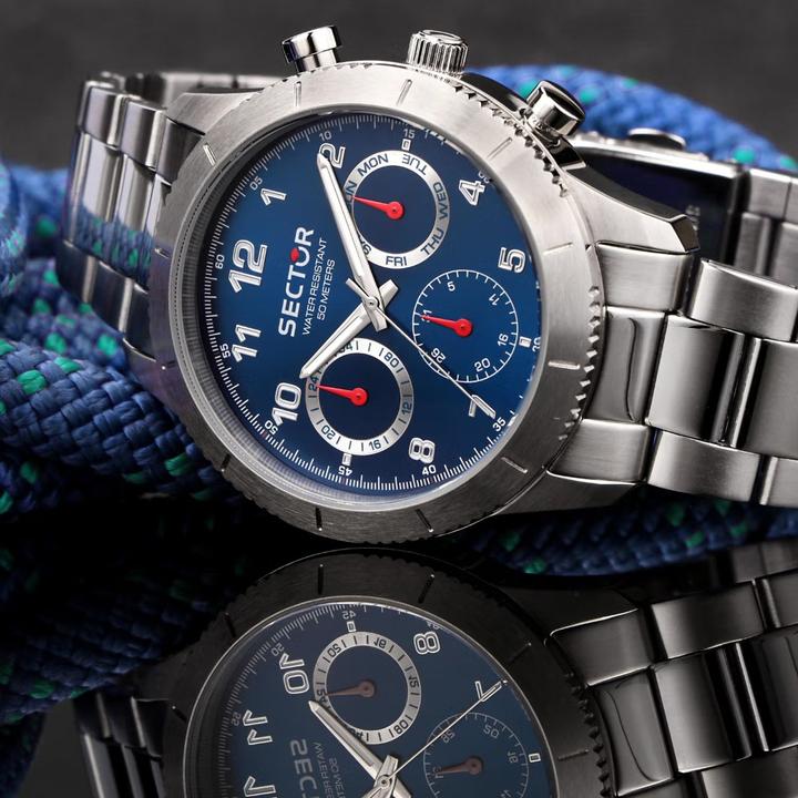 Actual product image Sector R3253578016 Men's watch 41mm 5ATM (Analogue wristwatch, 41 mm)