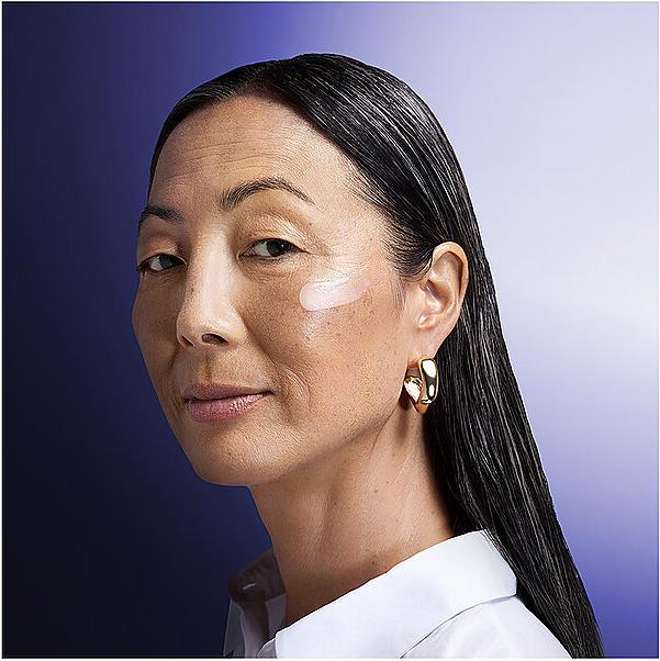 Immagine prodotto Shiseido VITAL PERFECTION LiftDefine Radiance Concentrato Notte (80 ml)