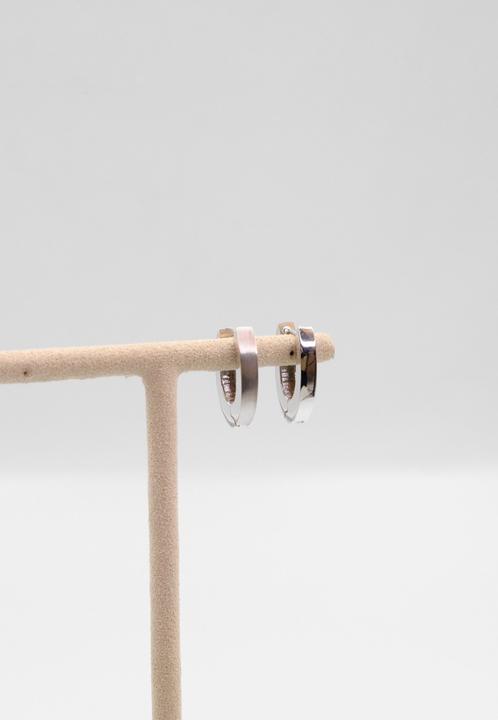 Actual product image Muau Creoles (White gold)