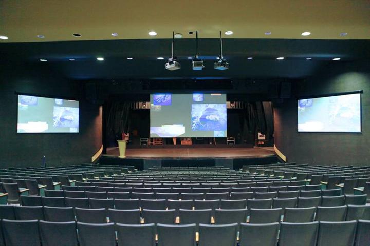 Immagine prodotto Elite Screens Vmax (150", 16:9)