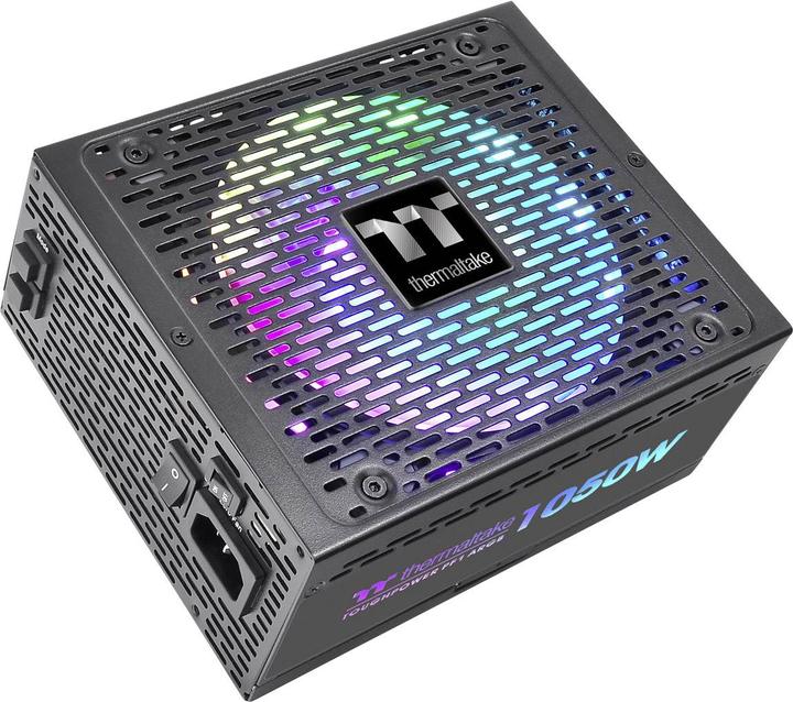 Actual product image Thermaltake ToughPower PF1 (1050 W)