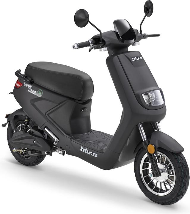SPC XT2000 (45 km/h, 2000 W)