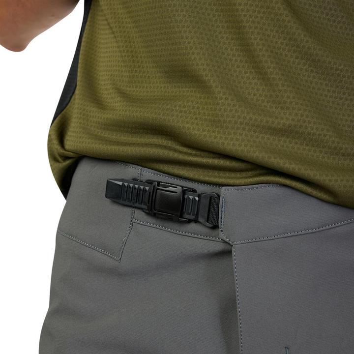Actual product image Fox SHORT 23 DEFEND DRK SHDW 32 (32)