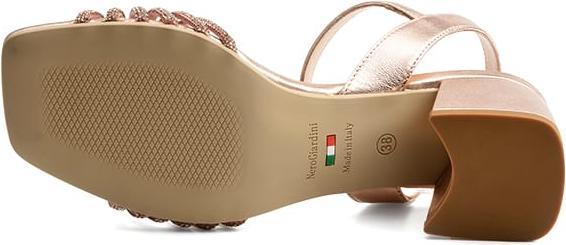 Actual product image Nero Giardini Pedara (41)