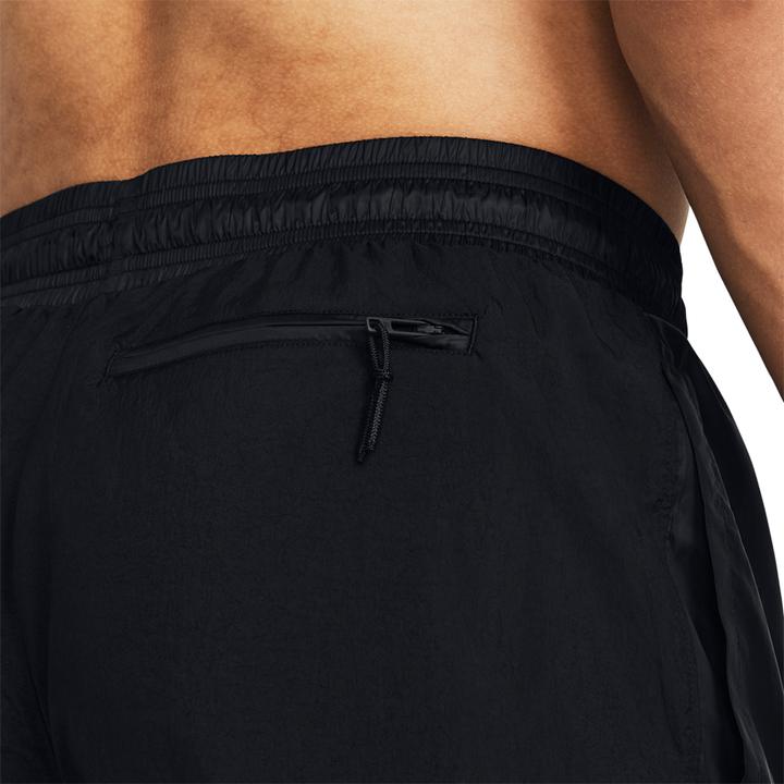 Actual product image Under Armour Curry Woven Short (M)