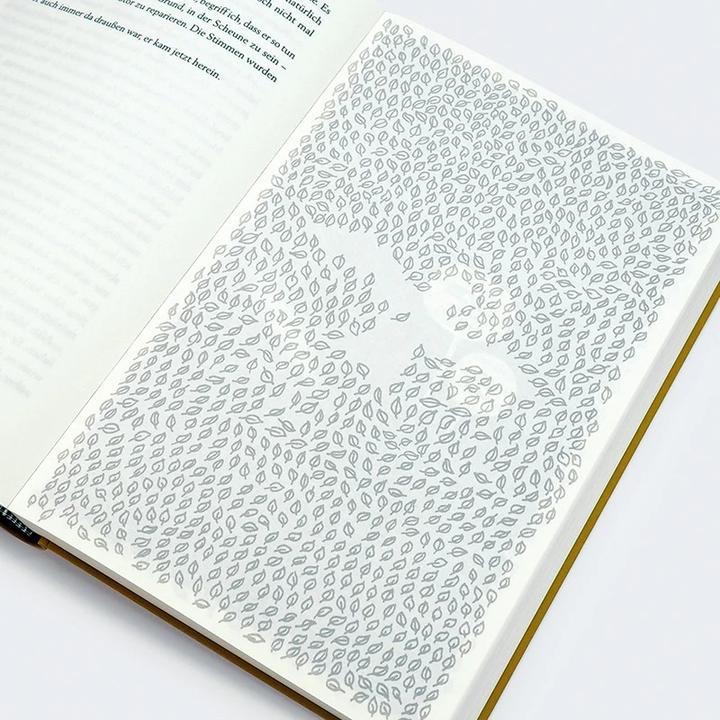 Actual product image White Bird - Wie ein Vogel (German, André Mumot, Erica S. Perl, R.J. Palacio, 2023)