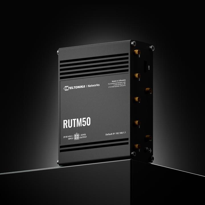 Actual product image Teltonika RUTM50