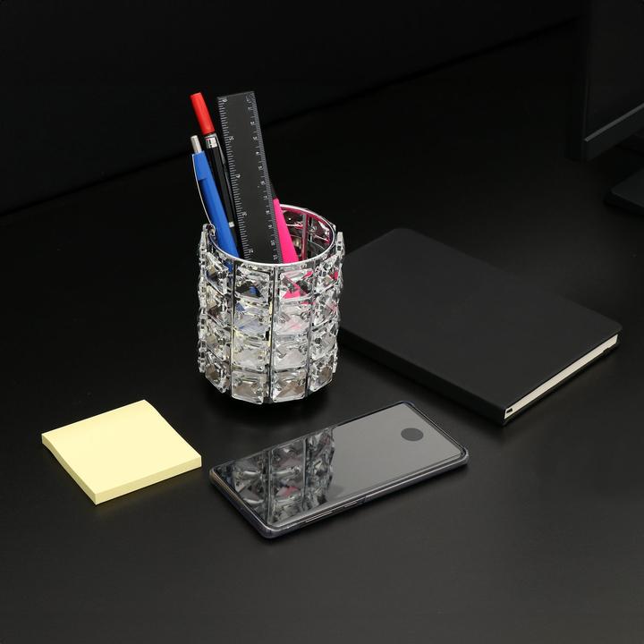 Actual product image Intirilife Brush holder for make-up brushes